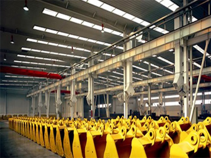 湖州徐工集团挖掘机装配车间